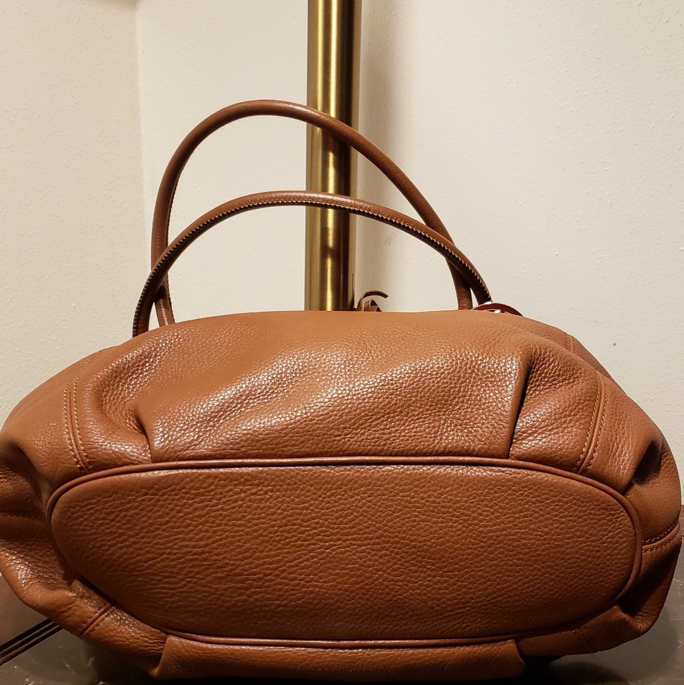 Michael kors handbag - Picture 4 of 7